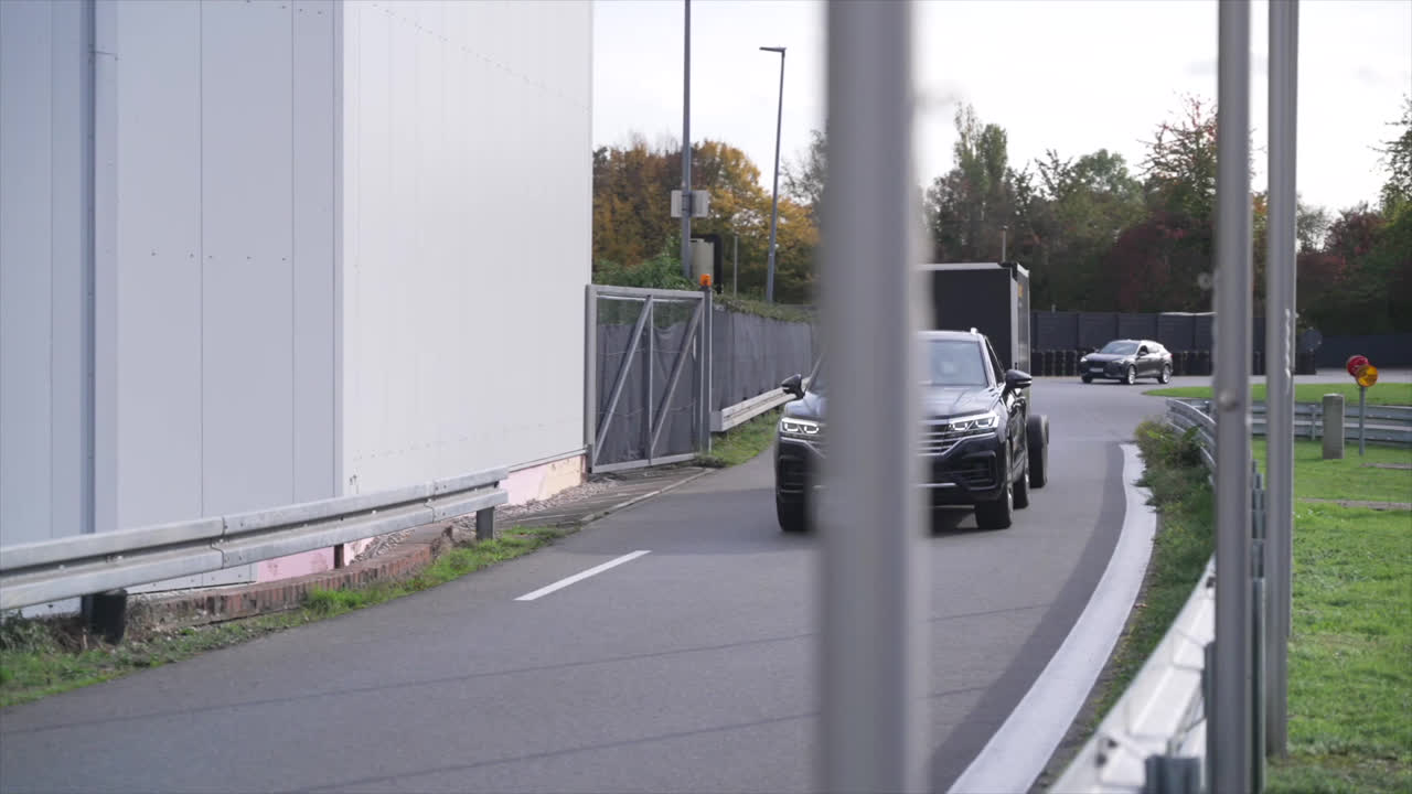 uwe-schaefer-presents-human-vision-vehicle.mp4